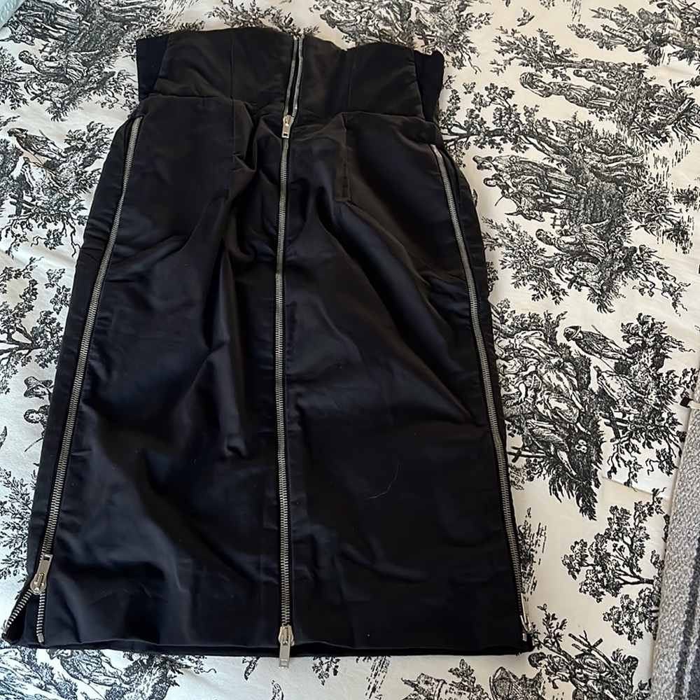 Gareth Pugh Black Pencil Skirt
